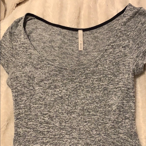 Cute flowy Dress - Picture 2 of 2